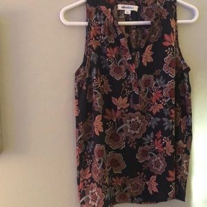 Sleeveless top 100% polyester